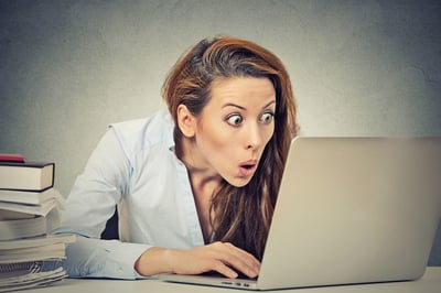 woman-annoyed-email